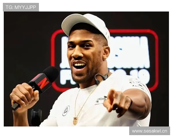 听说安东尼·约书亚比赛后喝的是矿泉水还是香槟，生活也太反差了吧？