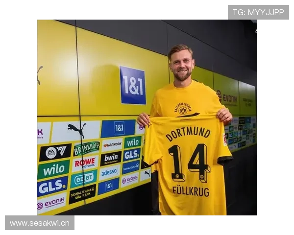 多特蒙德管理层的转会策略存在巨大争议，这已经严重影响到球队的稳定性。